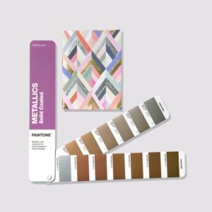 Pantone Metallics Coated Guide GG1507C open